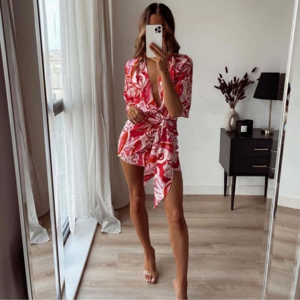 Zara Red and White Floral Mini Dress